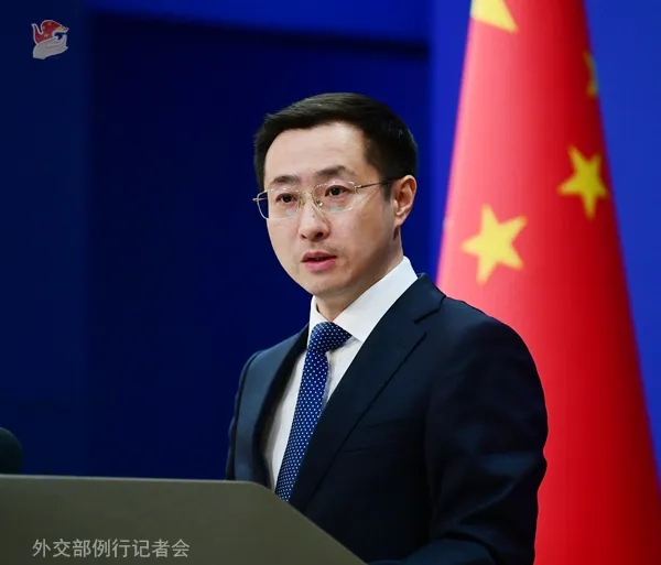 好意思议员威胁对中国等国征收500%关税,中方回话